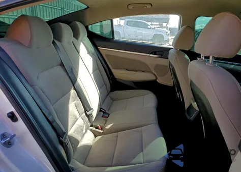 2019 Hyundai Elantra Sel z USA, uszkodzony, nr VIN 5NPD84LFXKH459513